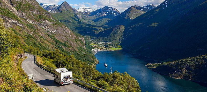 НОРВЕГІЯ НА ТРЕЙЛЕРАХ: З БЕРГЕНА В ОЛЕСУНН