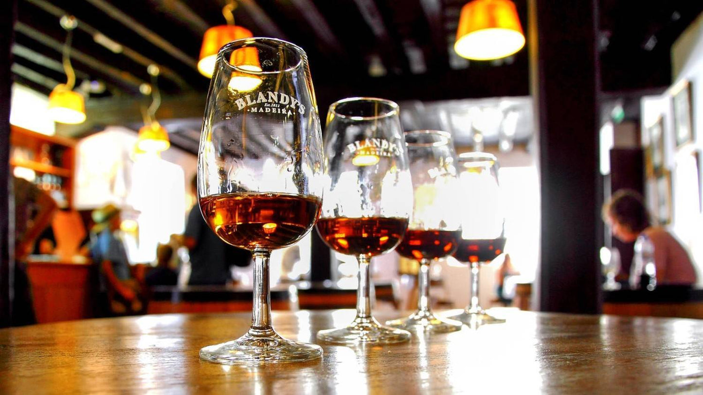 АЗОРСКИЕ ОСТРОВА И МАДЕЙРА