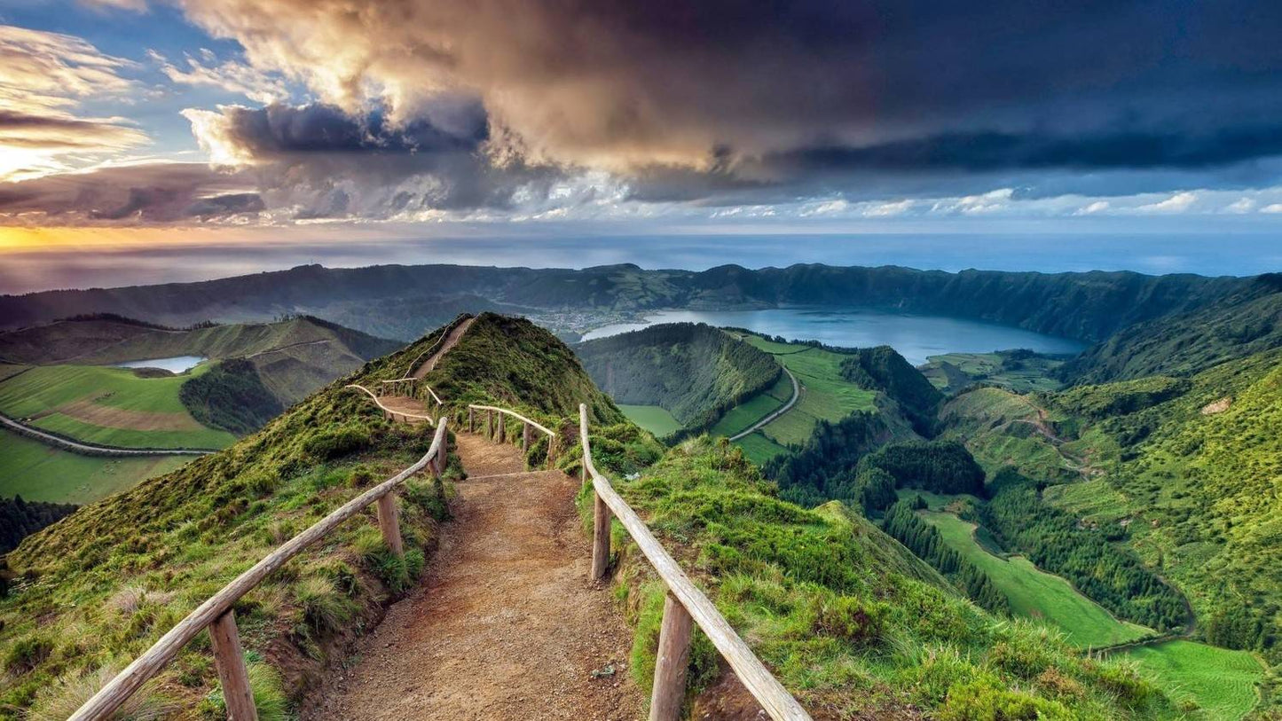 АЗОРСКИЕ ОСТРОВА И МАДЕЙРА